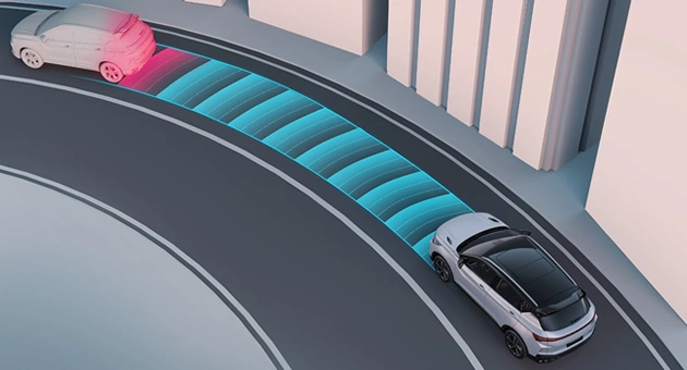 El control de crucero inteligente (ICC) está diseñado para que la conducción sea más cómoda y segura, con funciones como aceleración y desaceleración automáticas.